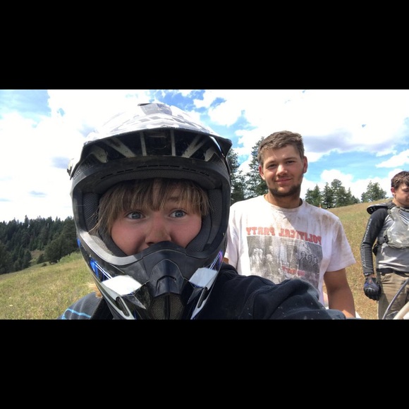 Meet your posher, Dai! - Picture 1 of 4